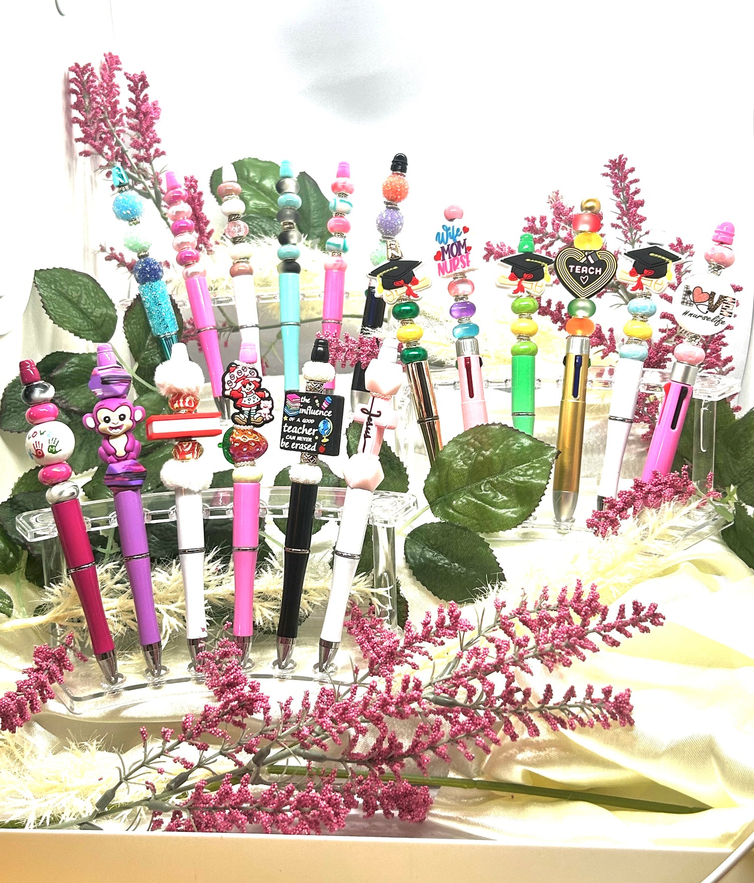 Pretty Pens For Unstoppable Thoughts