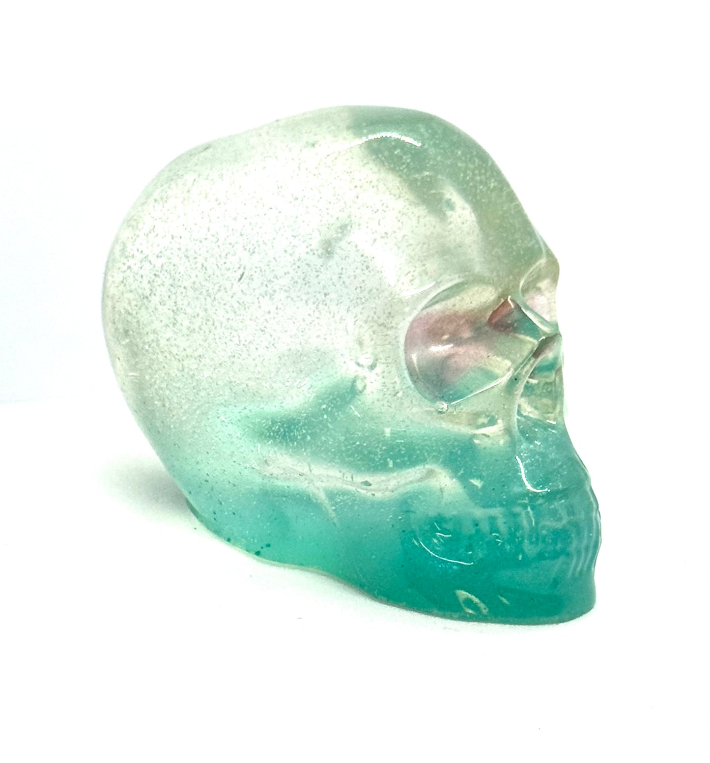 “Pretty Toxic” Iridescent Skull – Resin Chaos Piece
