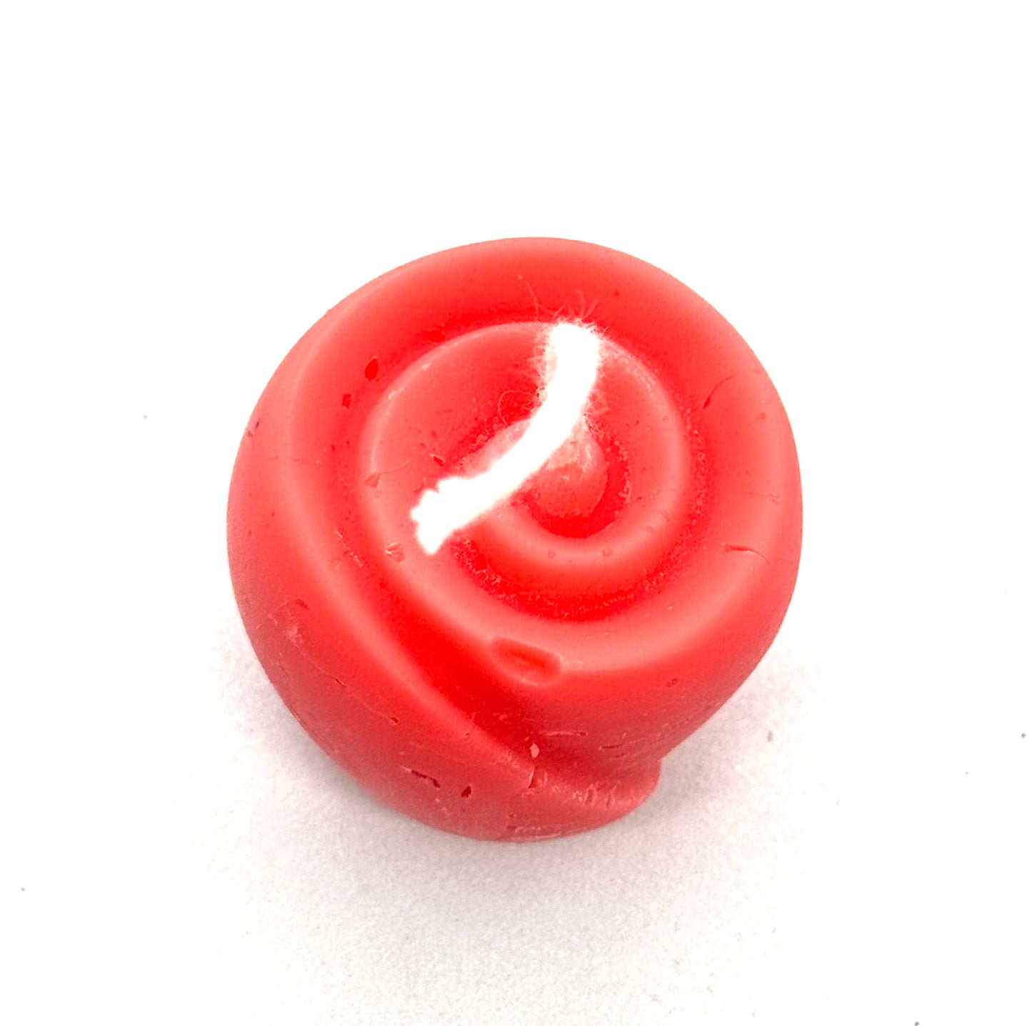 🌹 Coconut Rose Bud Candle – 1 Piece