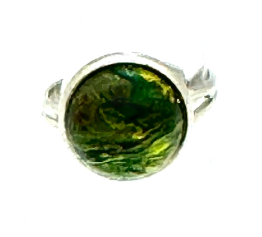 #8 Enchanted Forest Glass Dome Ring – Green & Gold Swirl Adjustable Ring