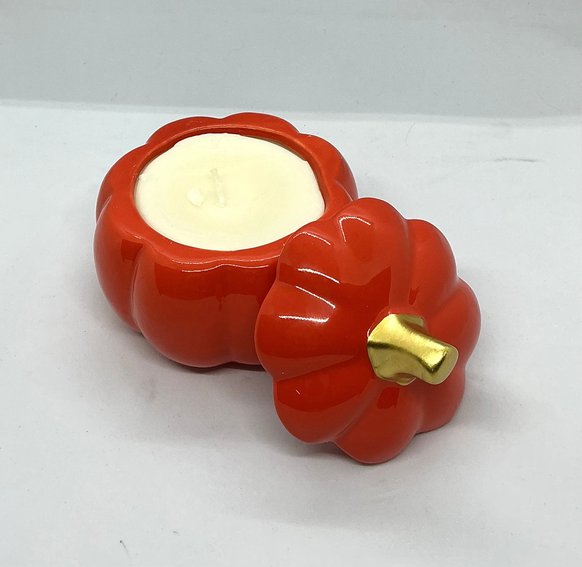 Pumpkin Pie Candle — Cute Gourd, Short Fuse