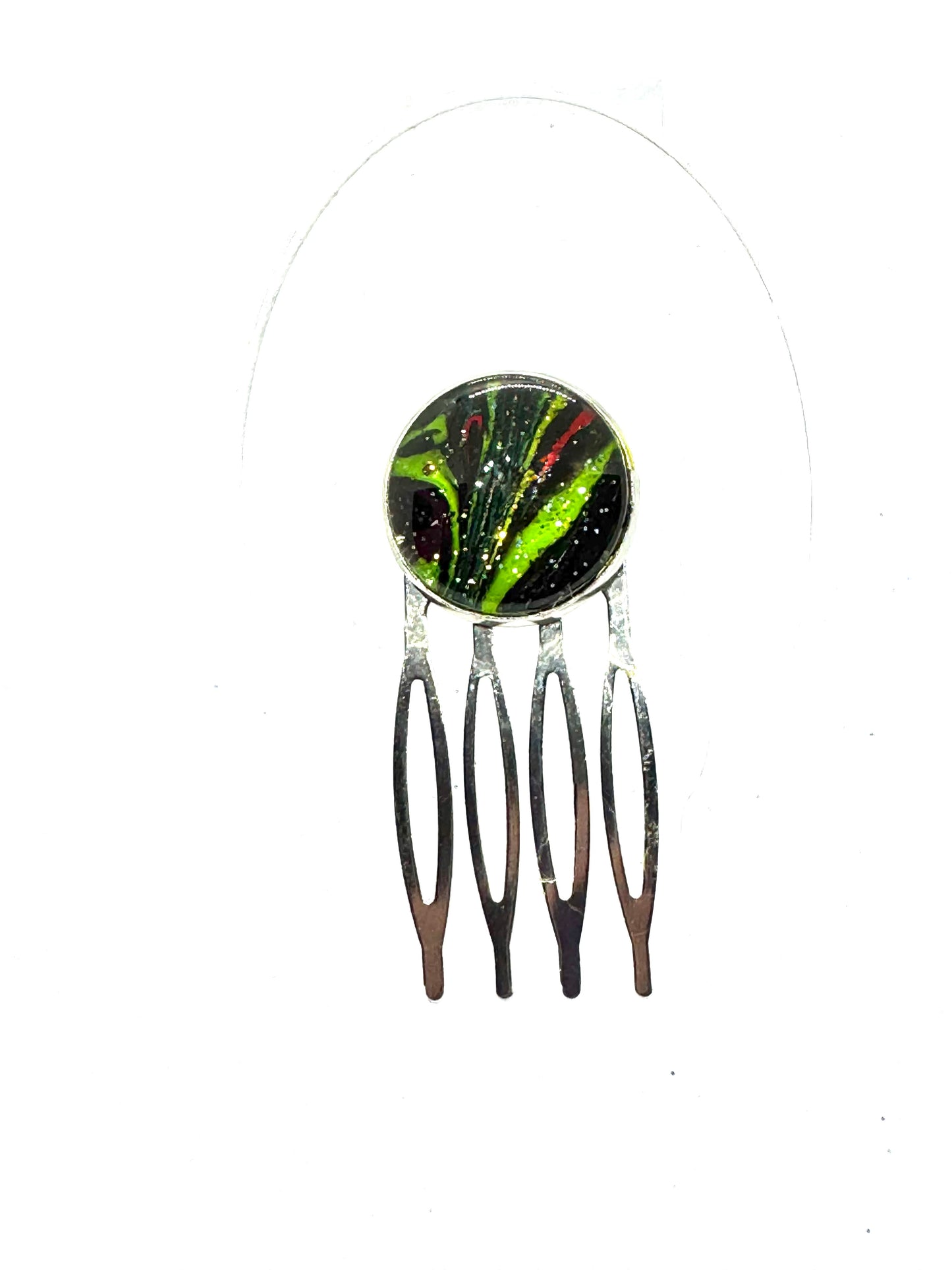 #2 Toxic But Make It Fashion Hair Comb