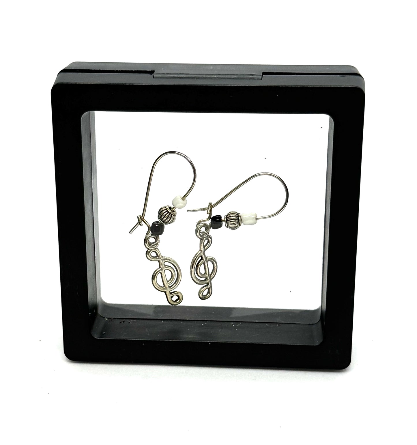 #22 Treble in Paradise Earrings – Handmade Silver Treble Clef Music Note Dangle Earrings