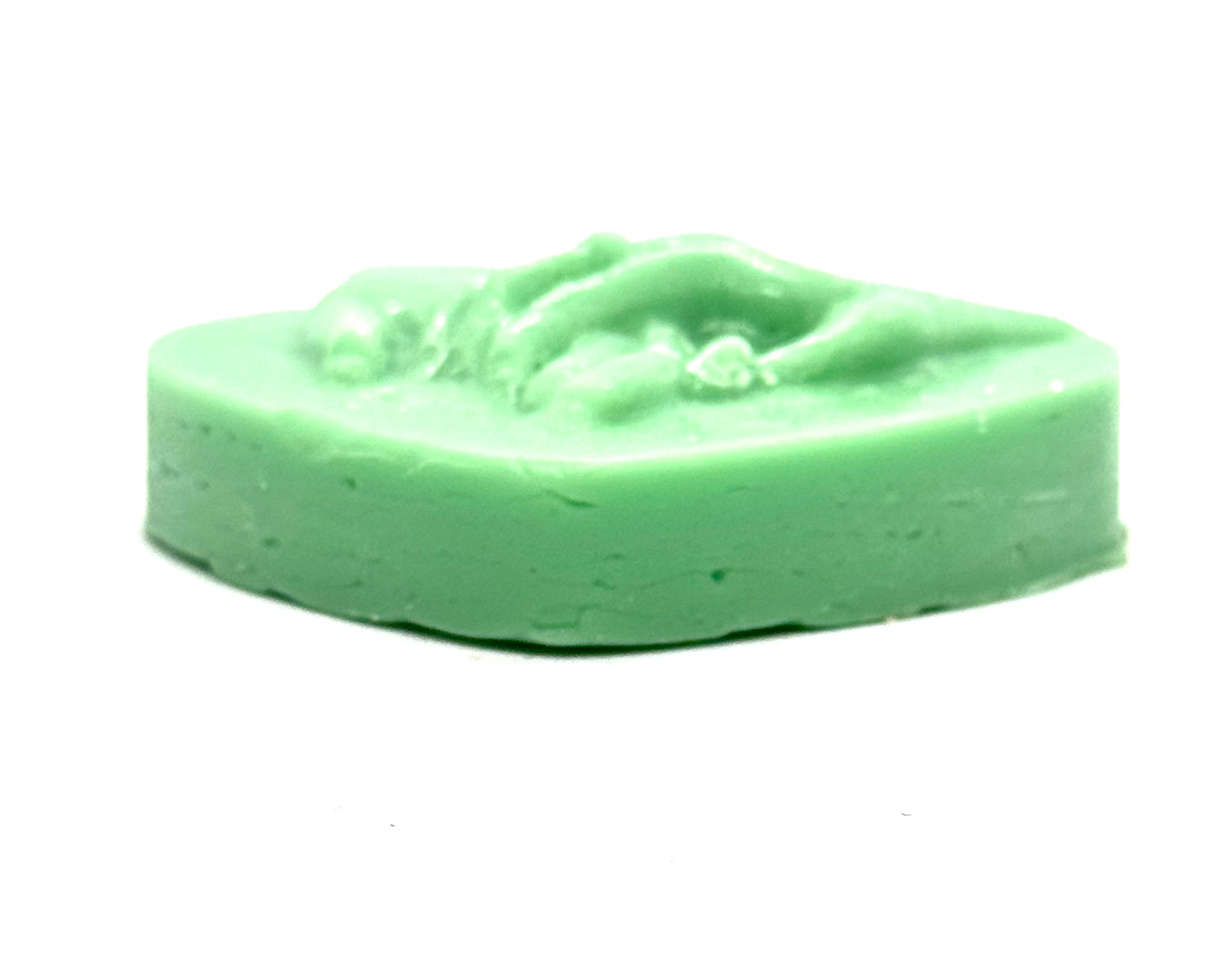 Holding Hands Heart Wax Melt (Emotionally Supportive, Mildly Judgy) 🖤🔥