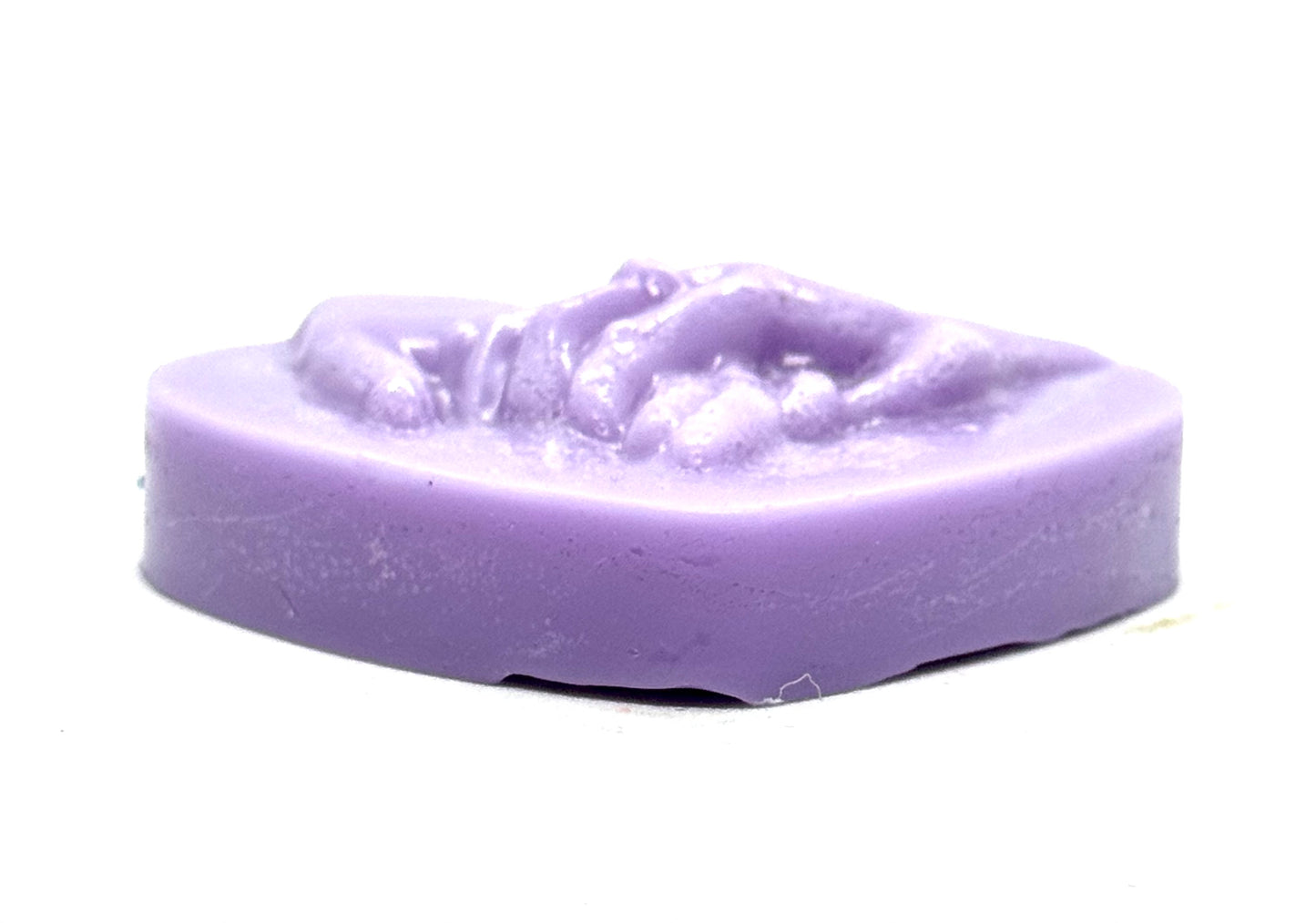 Holding Hands Heart Wax Melt (Emotionally Supportive, Mildly Judgy) 🖤🔥