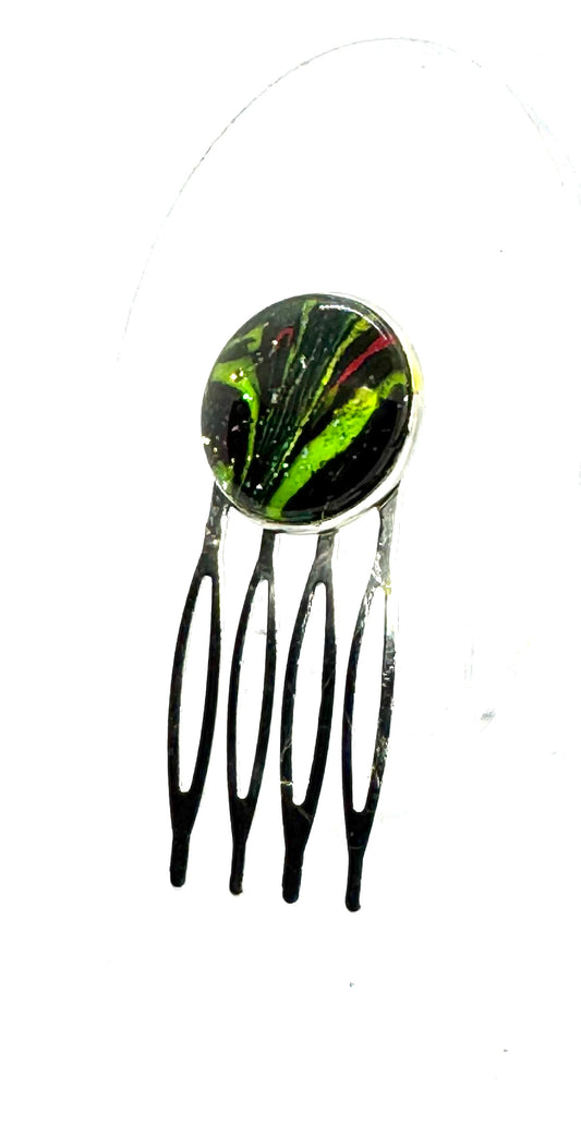 #2 Toxic But Make It Fashion Hair Comb