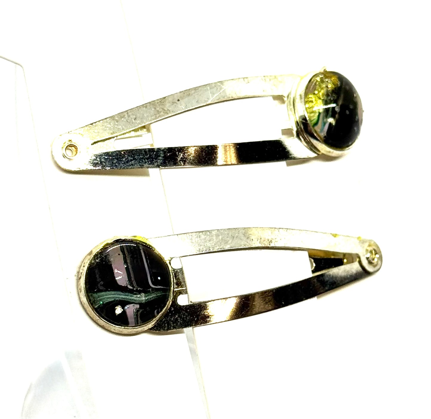 #1 Dark Energy Snap Clips – Silver Tone Black & Green Resin Hair Clips (2pc Set)