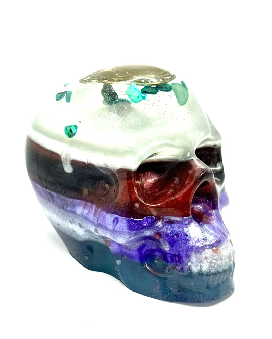 “Buried Crown” Multi-Layer Resin Skull – Ocean Relic Chaos Piece | Handmade Gothic Decor