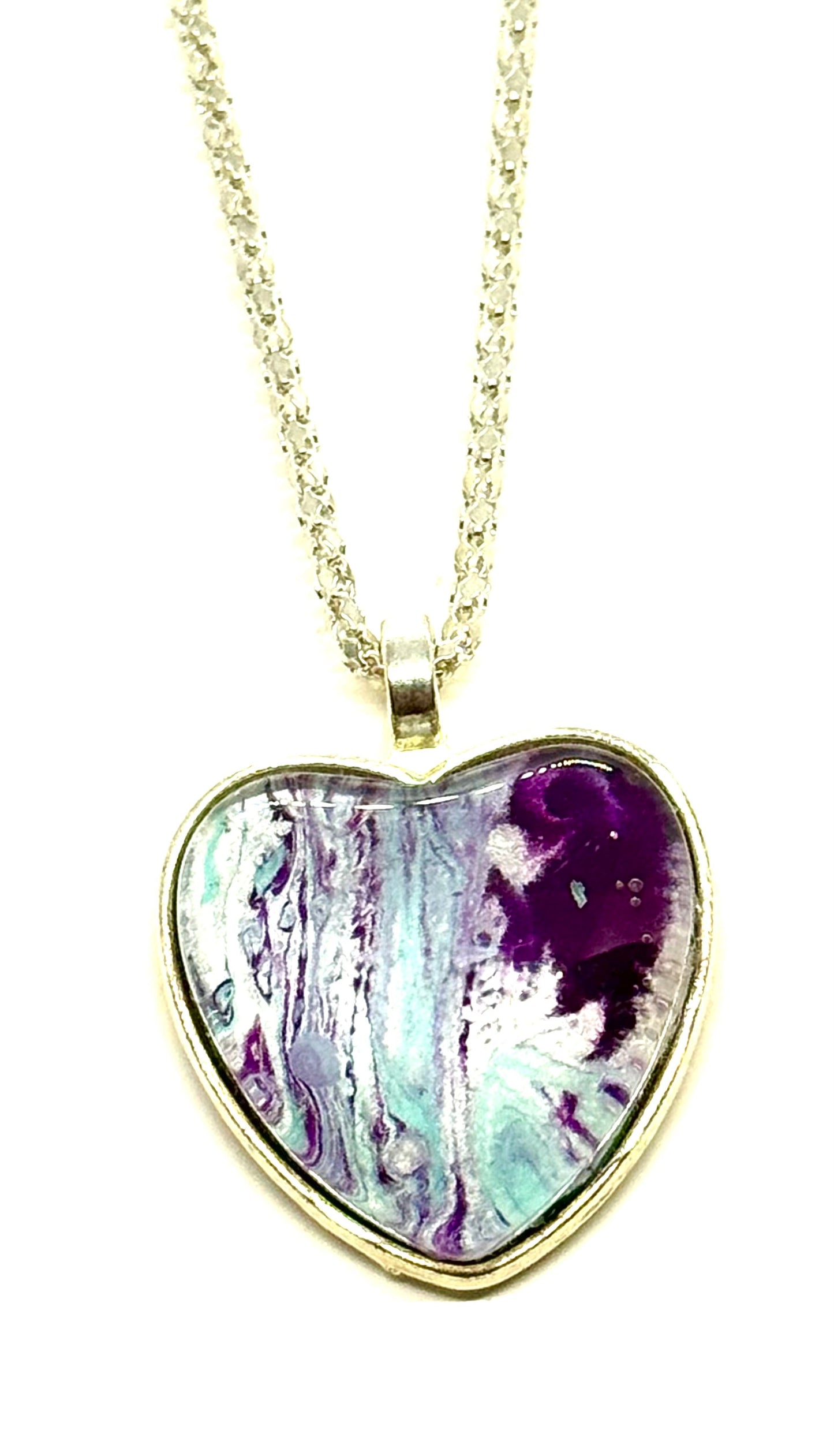 #18 Sweet but Suspicious – Heart Resin Pendant Necklace | FDSS Original