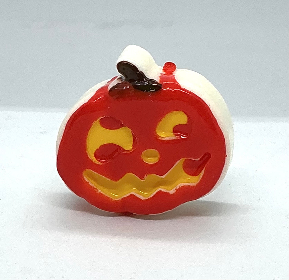 Jack-O’-Lantern Wax Melt — Grinning Through the Chaos