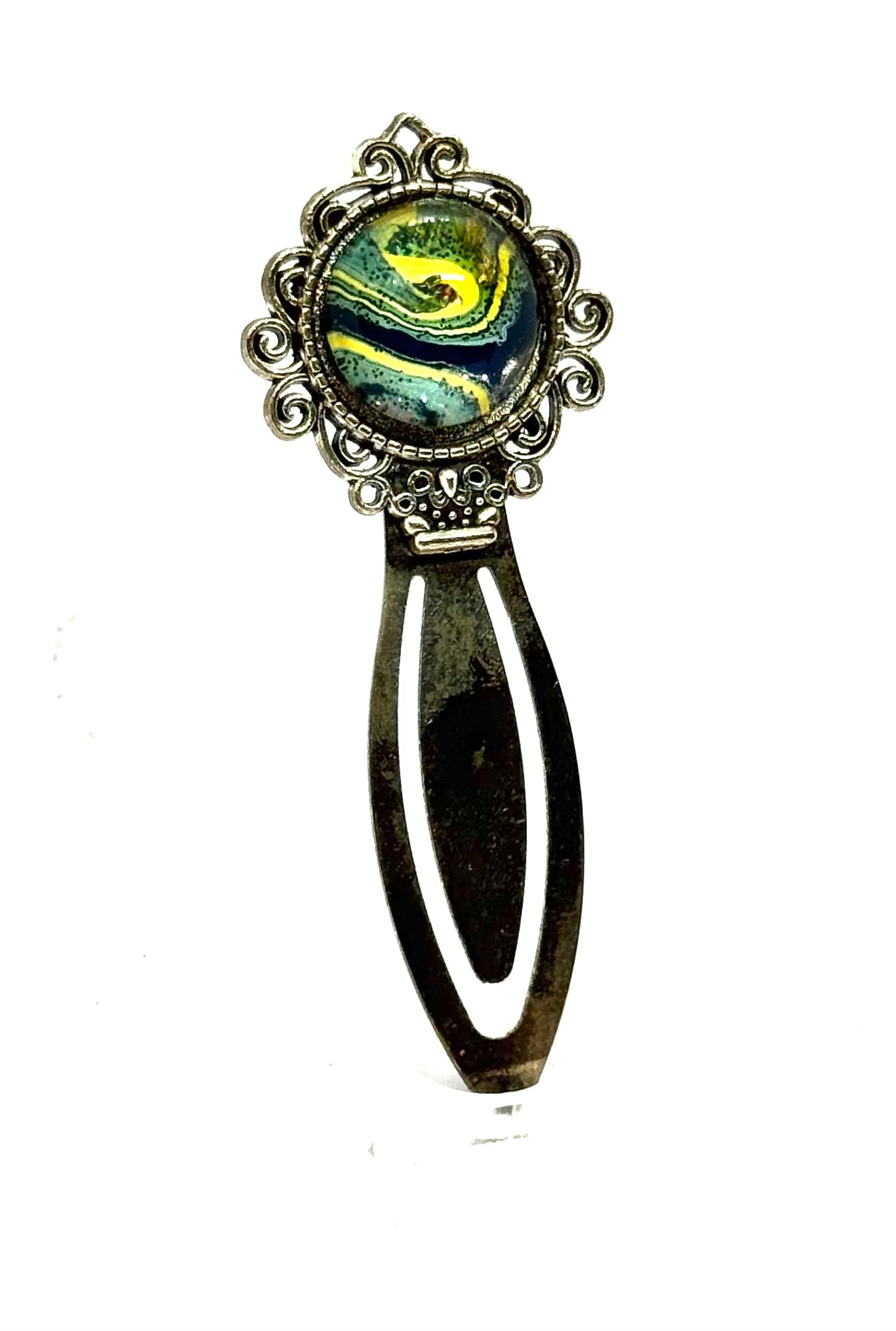 The “Chaos Has a Surprisingly Good Sense of Direction” Handmade Bookmark