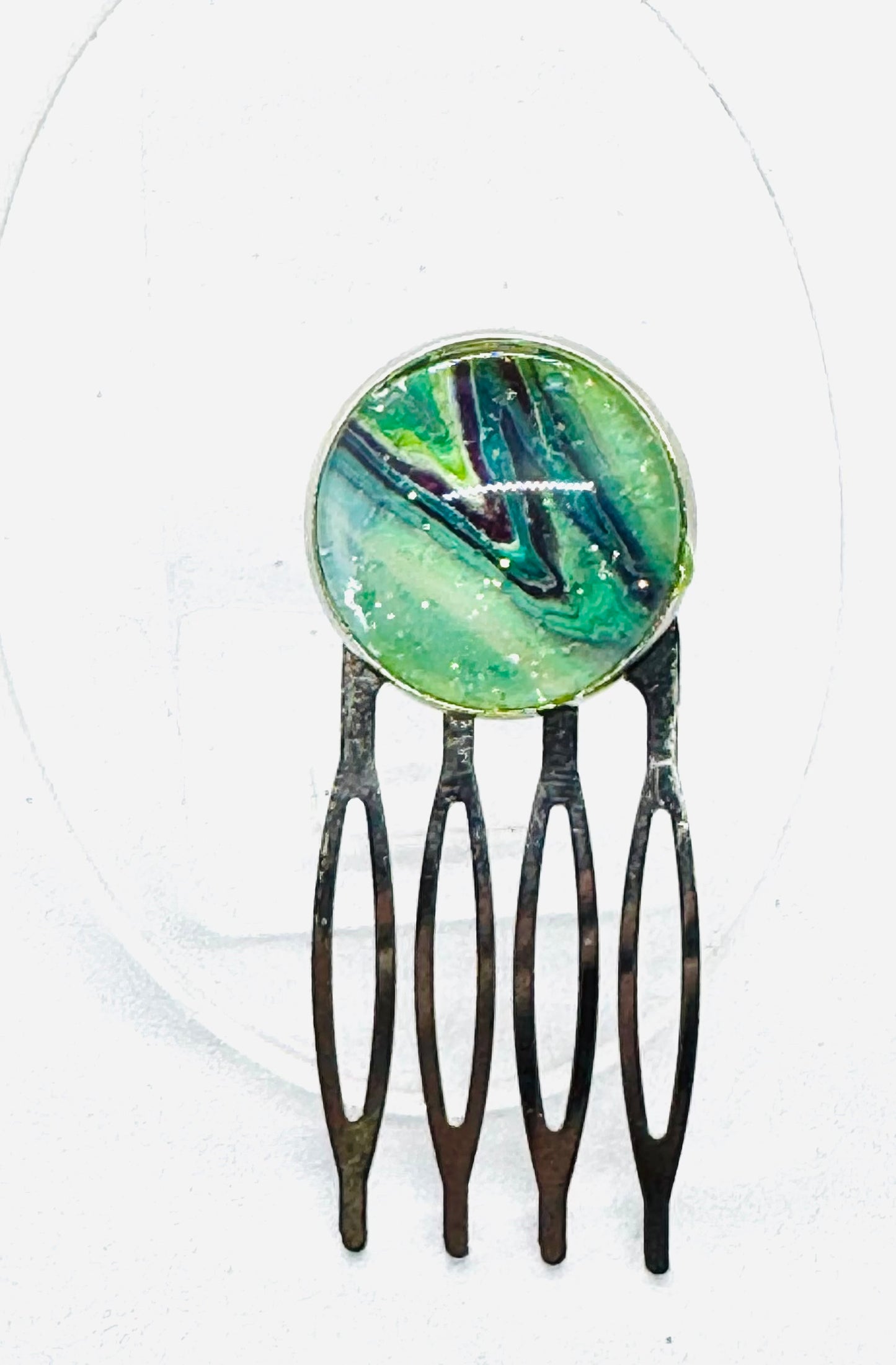 #4 Suspiciously Serene Hair Comb