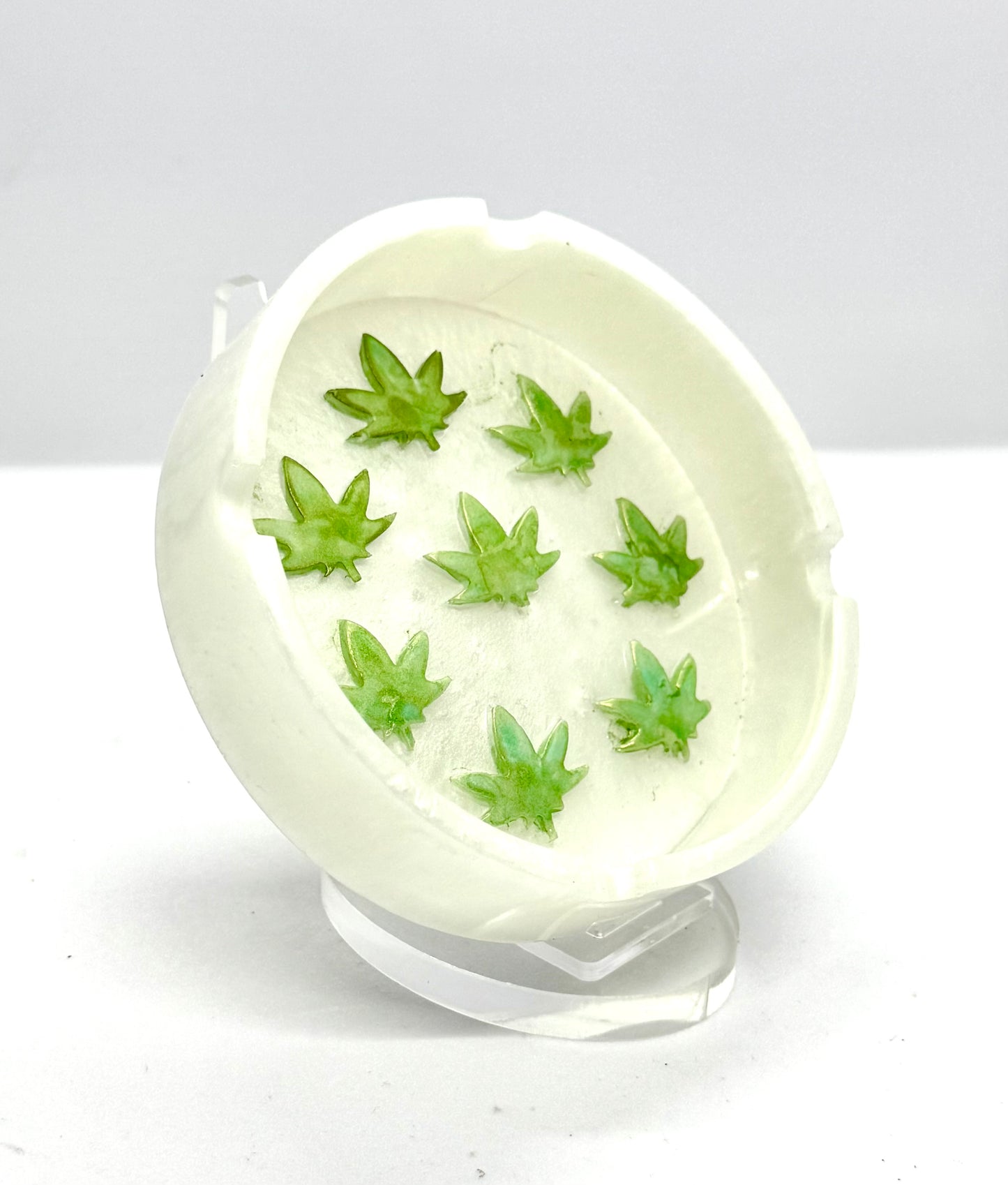 Marijuana Leaf Ashtray