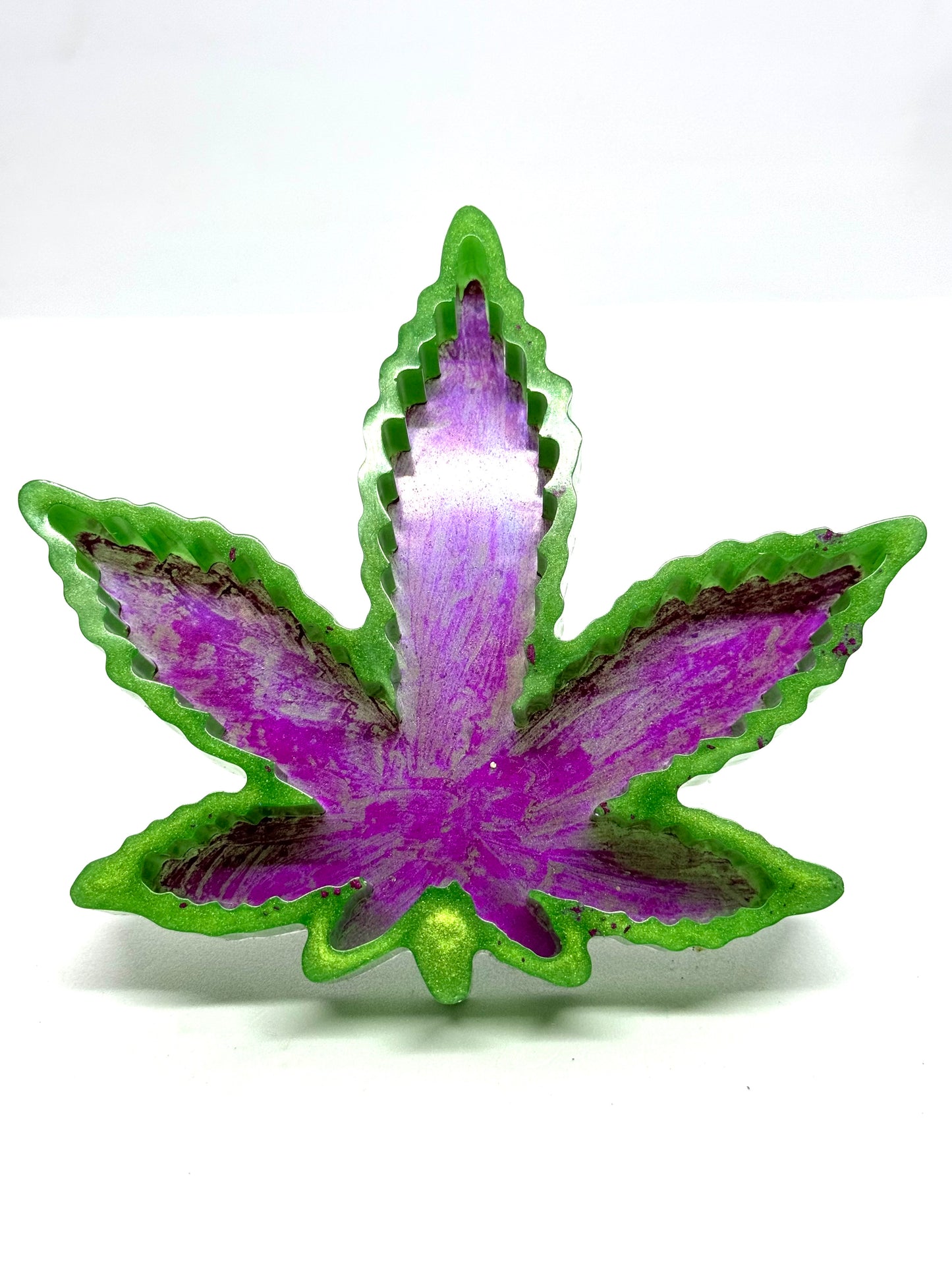 5” Marijuana Leaf Ashtray