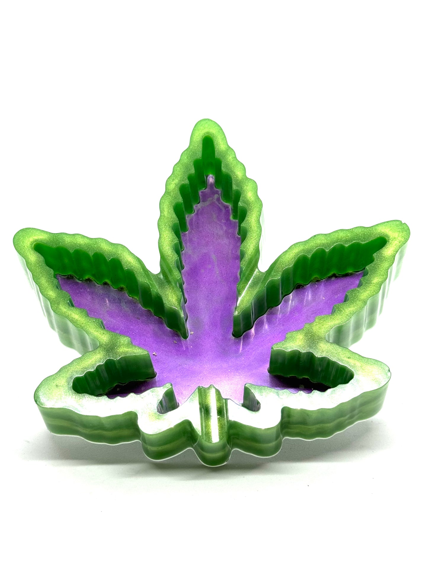 7” Marijuana Leaf Ashtray