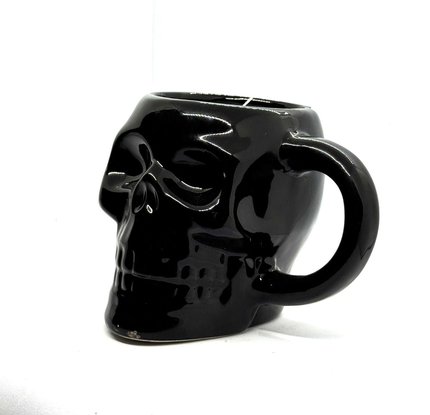 Patchouli Skull Candle – Burn the Vibes, Not the House