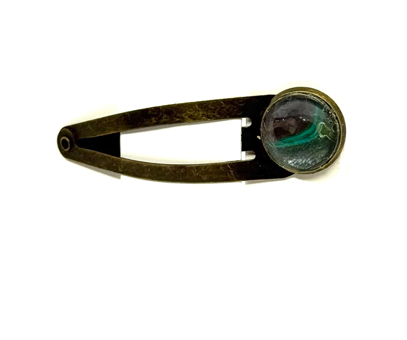 The “Calm on the Outside, Plotting on the Inside” Handmade Snap Hair Clip – Emerald Smoke Edition